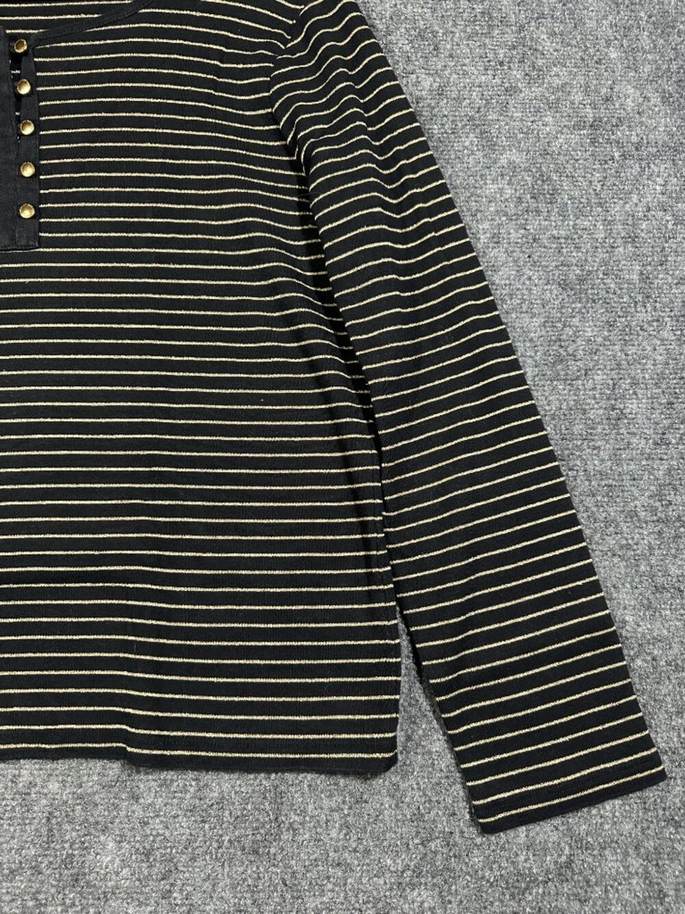 Lauren Ralph Lauren Top Womens Medium Black Gold Cotton Knit Long Sleeve Henley - Picture 2 of 7